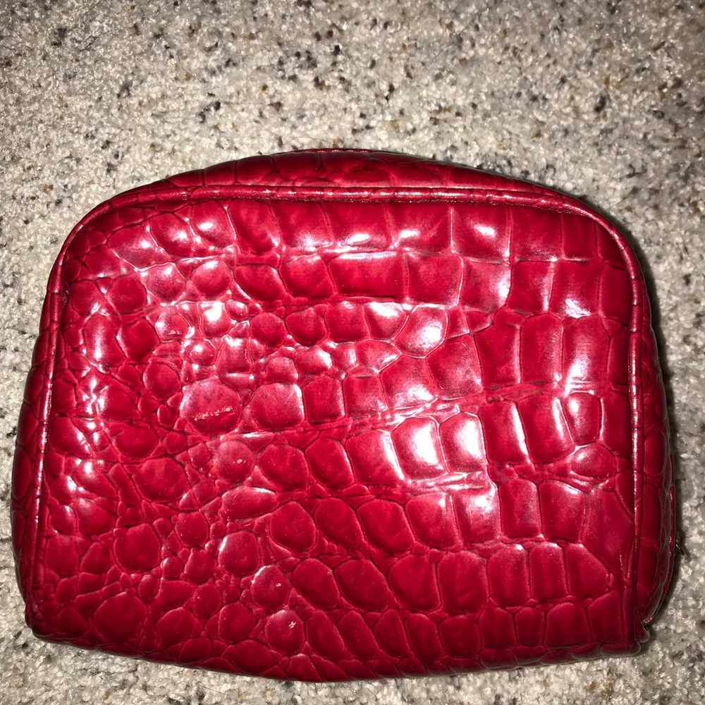 Makeup bag